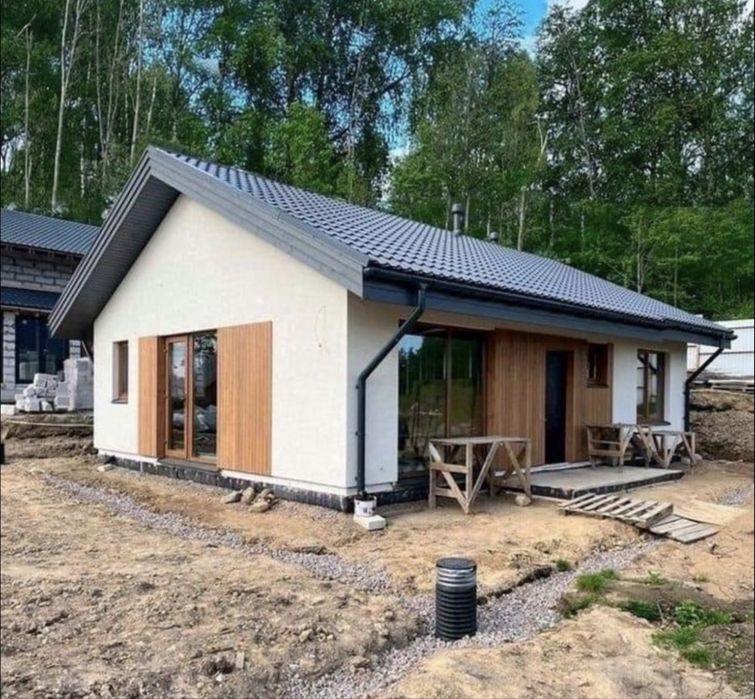 Case pe structura metalica la cheie utilate