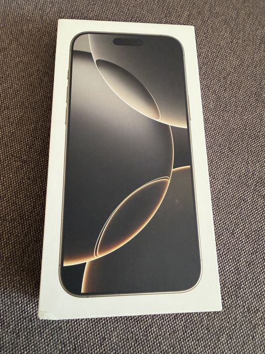 iPhone 16 Pro Max 256 GB  Natural Titanium
