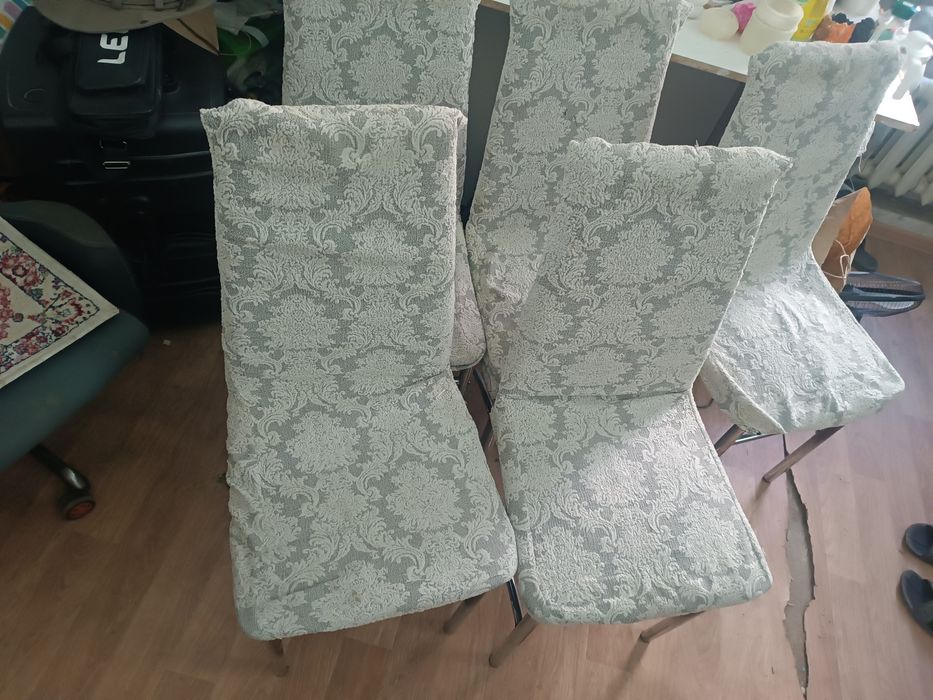 Продаются стулья