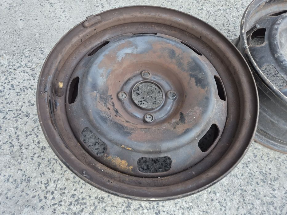 2бр. 4х108/15 Пежо Ситроен джанти 4x108/15 железни стоманени