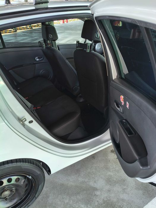 Renault Clio model 2010