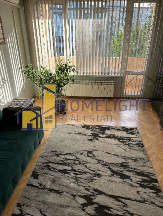 Двустаен апартамент в кв. Красно село