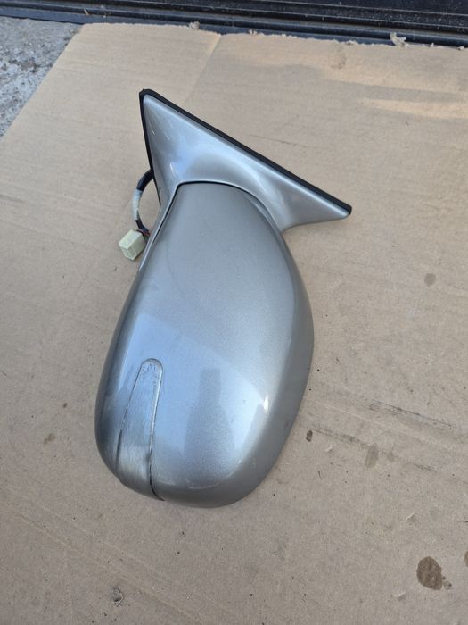 Oglinzi Toyota Rav4 1. 1998-2000 Preț bucata.