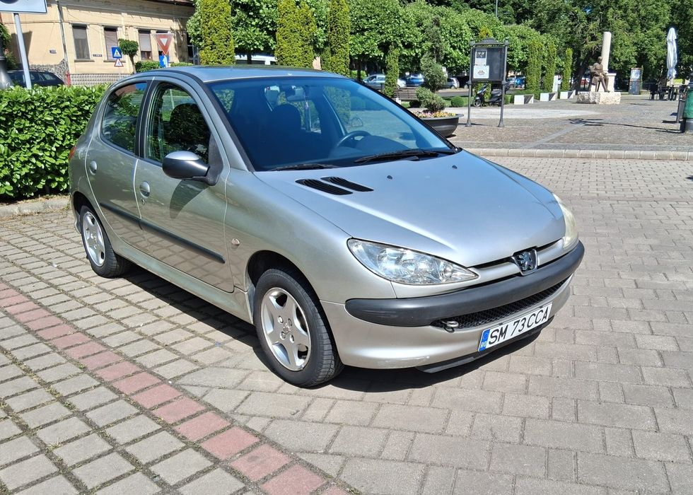 PEUGEOT 206 2001 — imagine 2