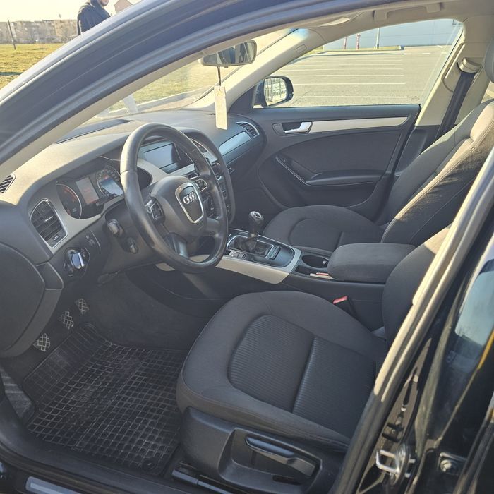 Audi A4 B8 2011 2.0 TDI 120CP – investiții, piese premium