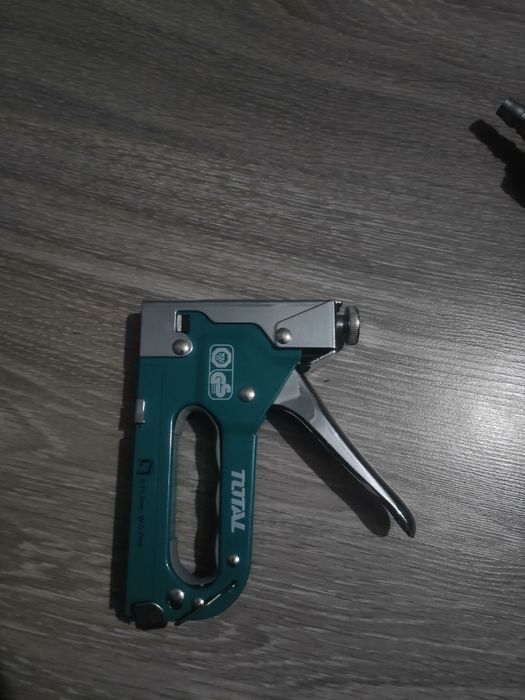 Степлер механический TOTAL