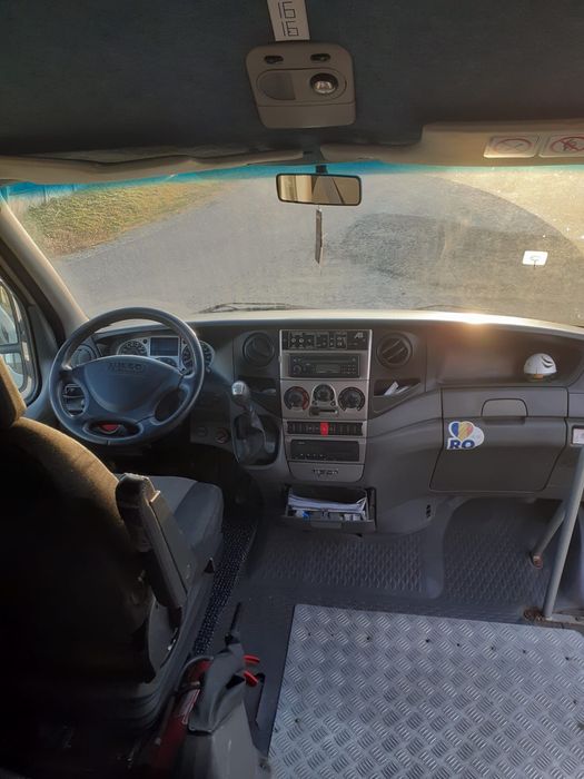 Iveco Irisbus microbus 16+1, noiembrie 2010, diesel 2998 cm3, 170 cp