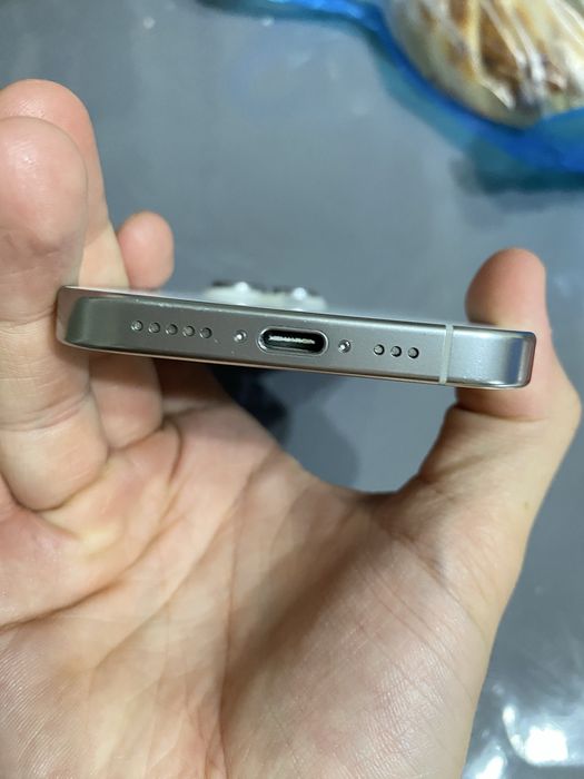 Iphone 16 pro 99%
