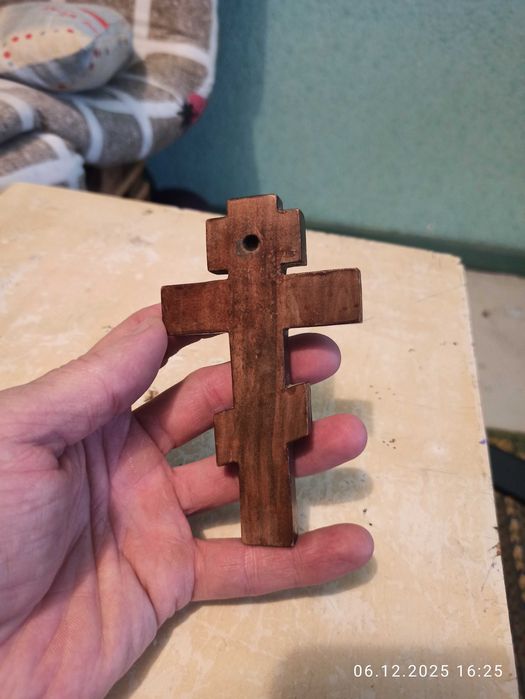Продам крест православный