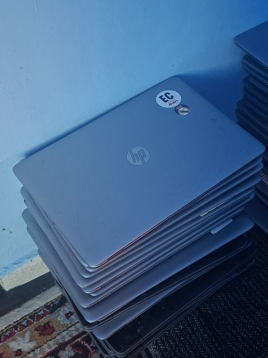 Laptopuri HP i5.
