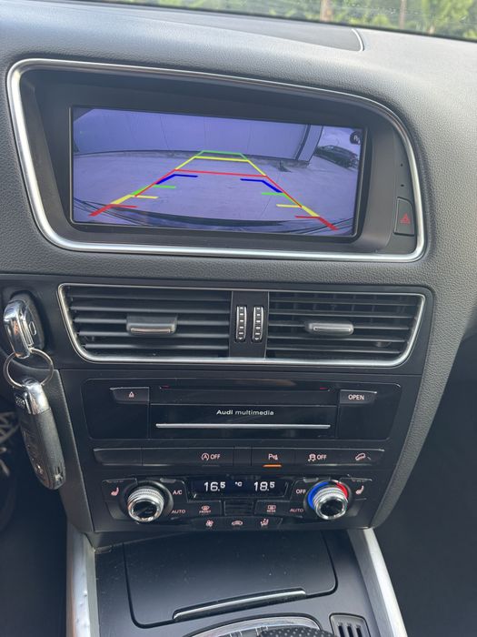Audi Q5 Automat/S line/quattro/pano/keyless/camera/navi mare/177c
