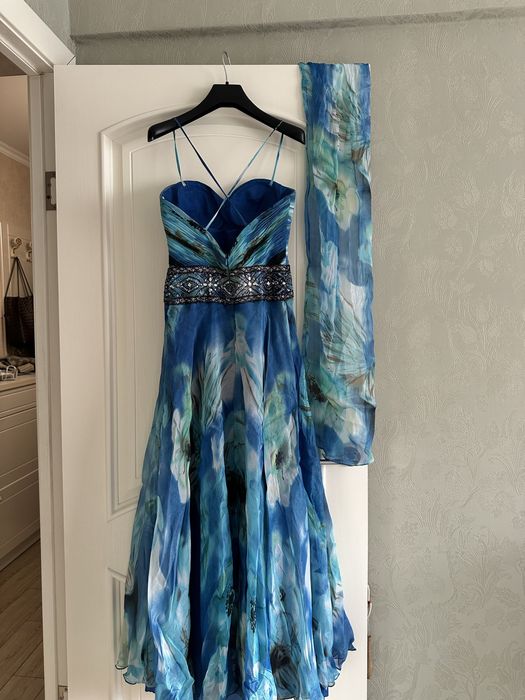 Платье коктейльное размер XS-S