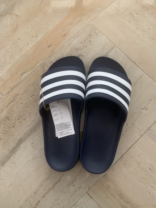 Чехли Adidas универсални