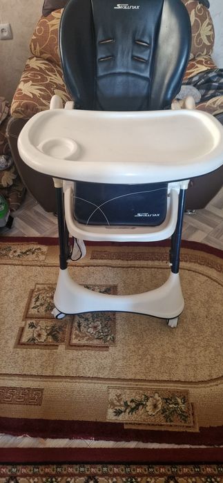 В продаже десткии столик