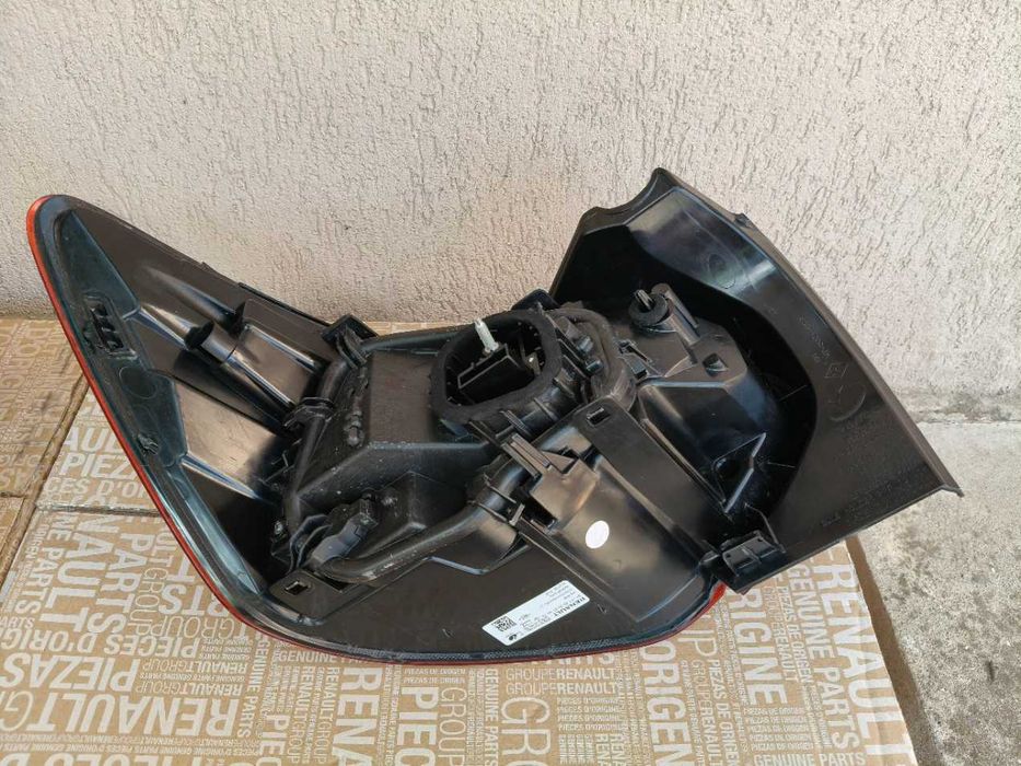 Lampa stop stanga dreapta Dacia Sandero 3 facelift 2022 2023 2024 2025