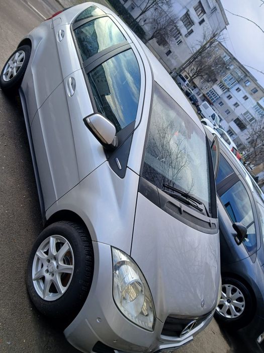 Mercedes Benz A160