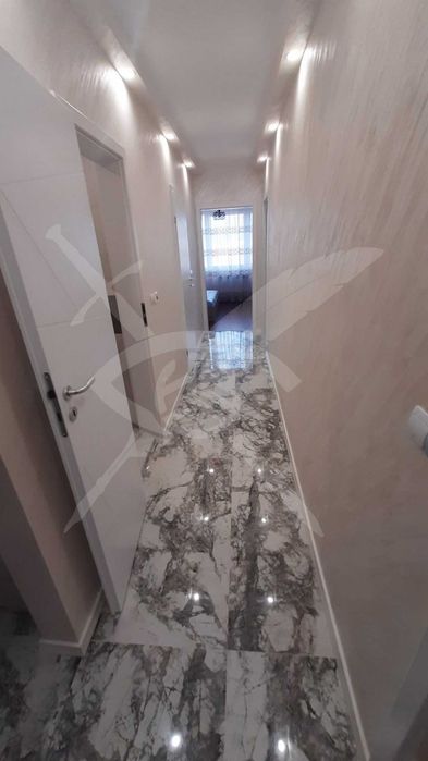 Продава се Тристаен апартамент в София, Обеля 1 - 110 кв.м за 2582 €/кв.м - Снимка #10