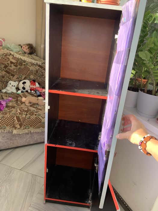 Шкафчик с ключами продам