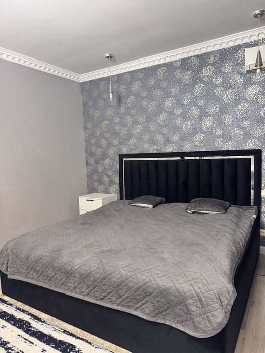 Продам кровать двухспальную