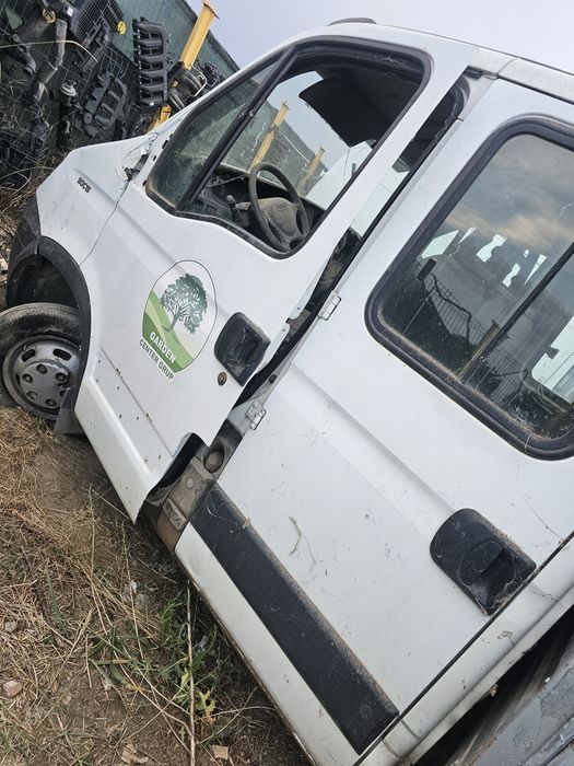 Uși capota aripi iveco 2008 cabina dubla