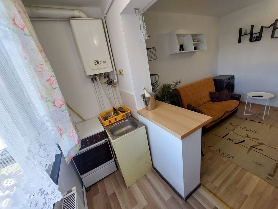 Vand apartament cu o camera