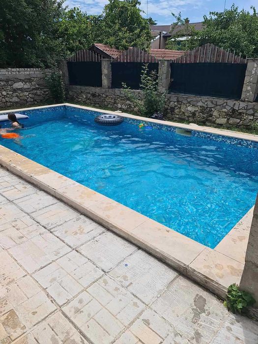 Дава се под наем Къща в Бургас, Център - 220 кв.м за 1300 € - Снимка #4