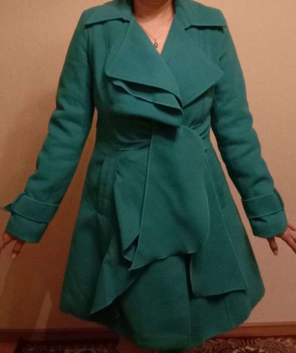 Женские вещи и обувь