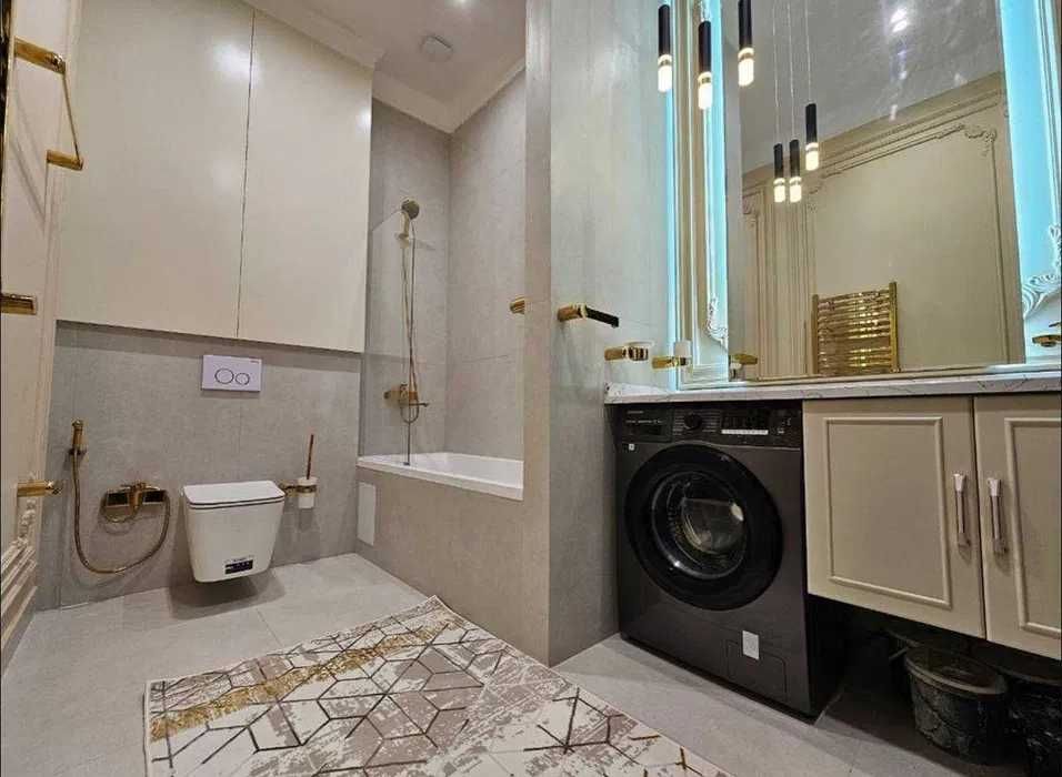 Сдаю Евродом 4,8-соток на Гостиница Россия, Гранд Мир Хотел