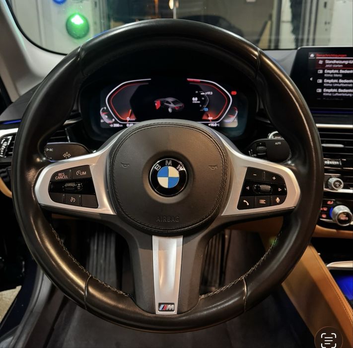 Volan BMW M seria 5 G30