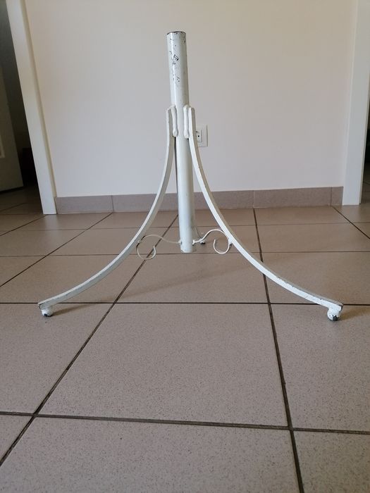 Стойка за чадър ковано желязо