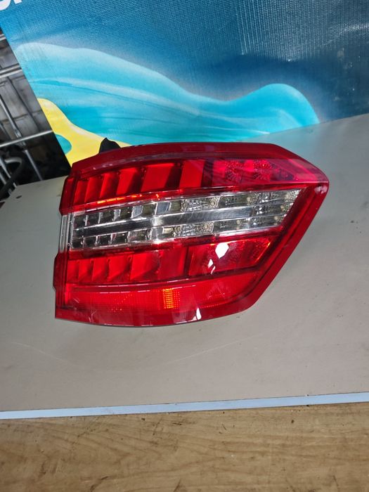 Десен стоп за Мерцедес w212 sw