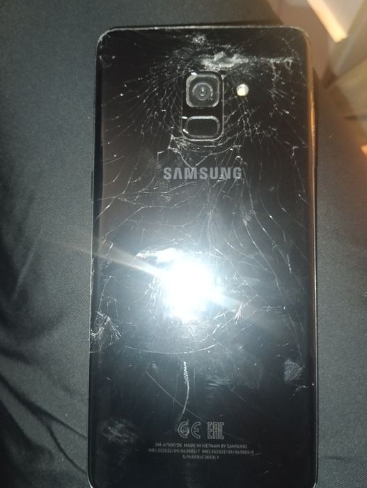 Продам Samsung A8+ и Redmi СРОЧНО!!!
