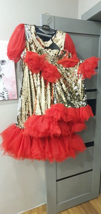 Продам платья мама дочки, цена за все