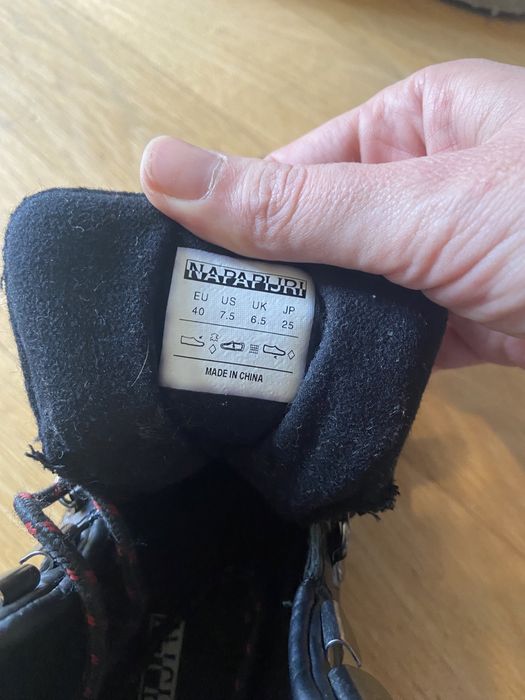 Обувки Napapijri