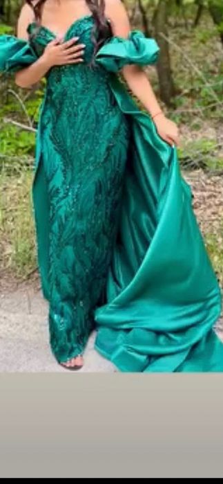 Официална бални рокли