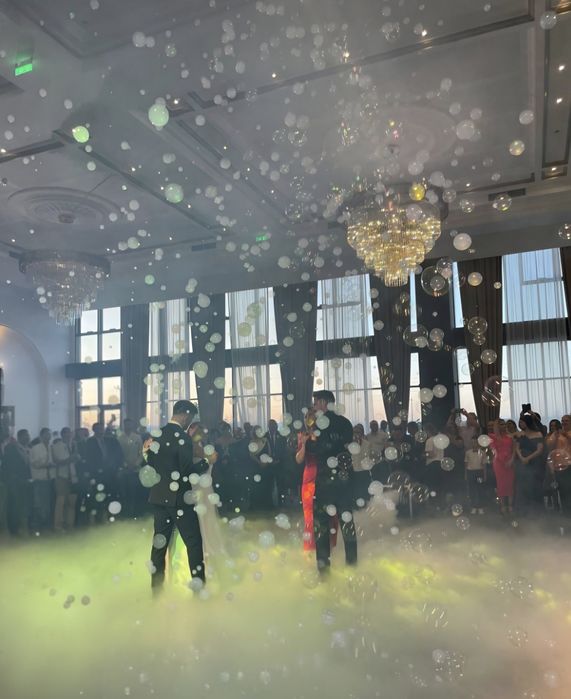 Baloane cu fum pentru evenimentul tau! Gheata carbonica si artificii