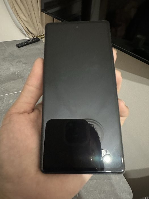 Google pixel 6A 128 гб в отличном состоянии