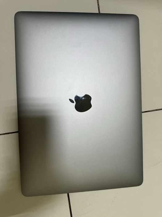 Macbook air 2020 m1
