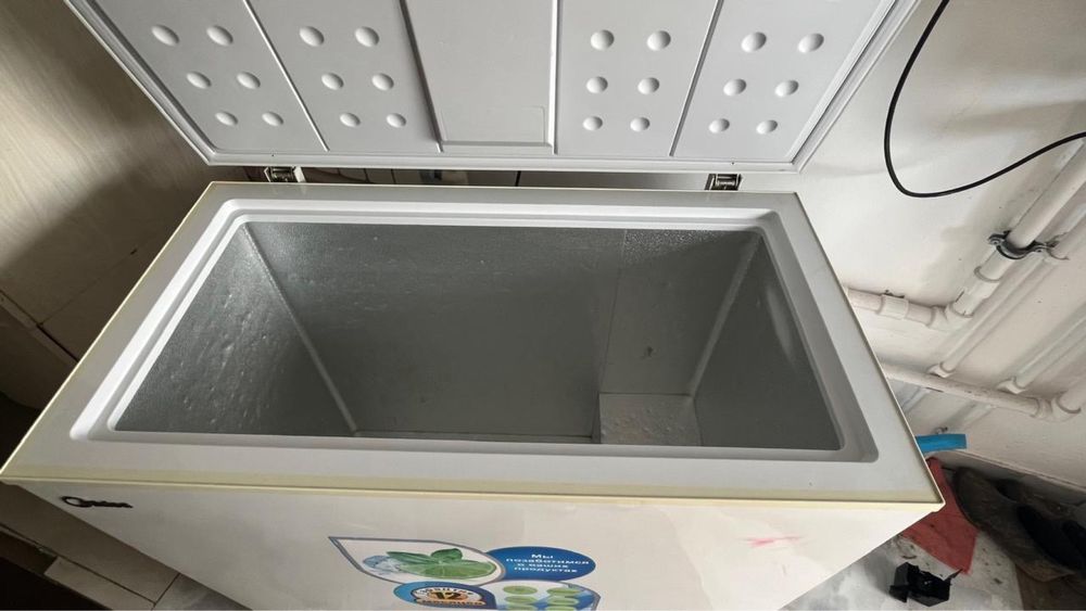 Морозильник Midea