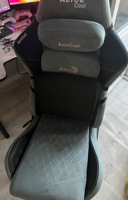 Продам стул игровой aeroCool duke