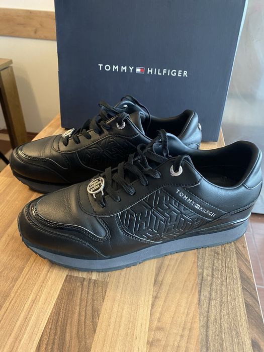 Дамски маратонки Tommy Hilfiger София Младост •