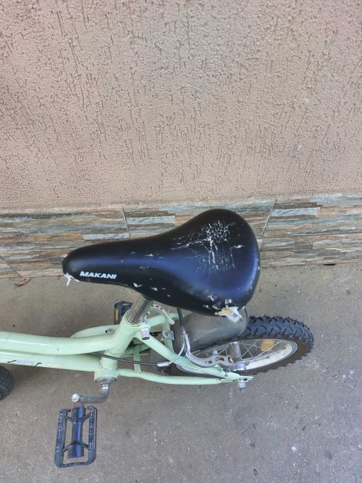 Bicicleta 4-6 ani cu roti ajustabile