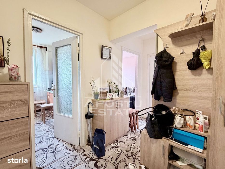 Apartament de vanzare Calea Torontalului Cetatii centrala boxa