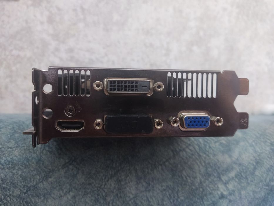 Продаеться Asus gtx750ti 2gb
