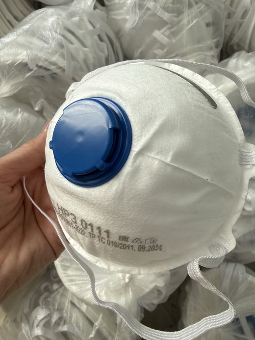 Продам респиратор HP3 0111