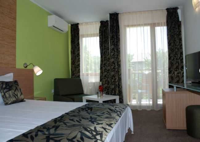 Продава се Хотел в Хисаря - 1000 кв.м за 485 €/кв.м - Снимка #5