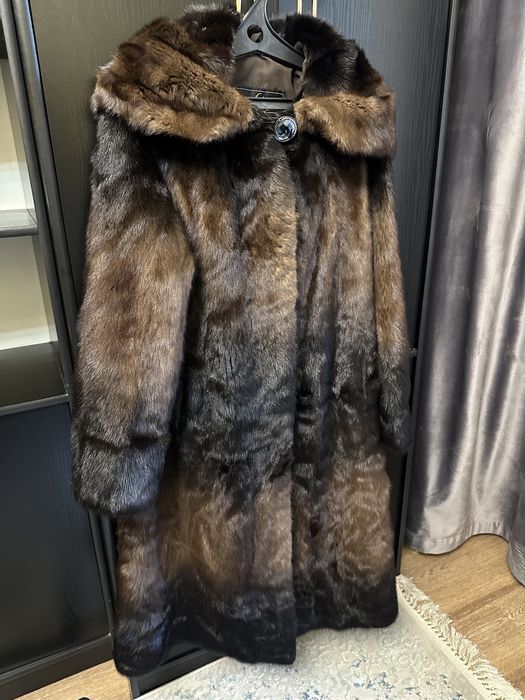 Продам норковую шубу