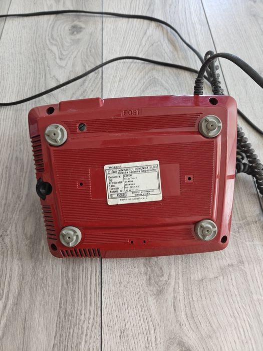 Vand telefon fix cu butoane