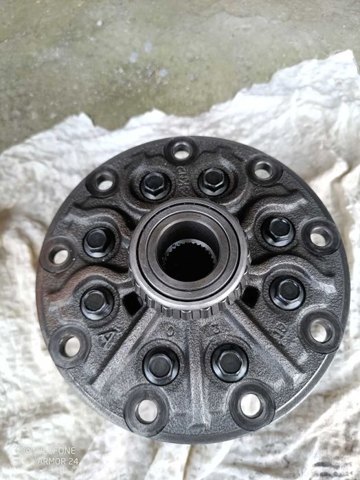 Касета за преден диференциал на Nissan Patrol Y61