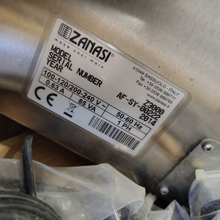 Imprimanta data expirare, lot, cod bare. Printer  Inkjet (CIJ) Imprimanta Zanasi Z3000